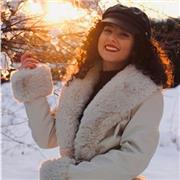 Studentessa di giurisprudenza offre ripetizioni di diritto a ragazzi delle scuole superiori